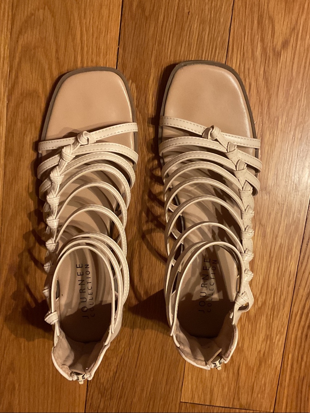 Journee Collection Women's Cream Multi-Strap Gladiator Sandals